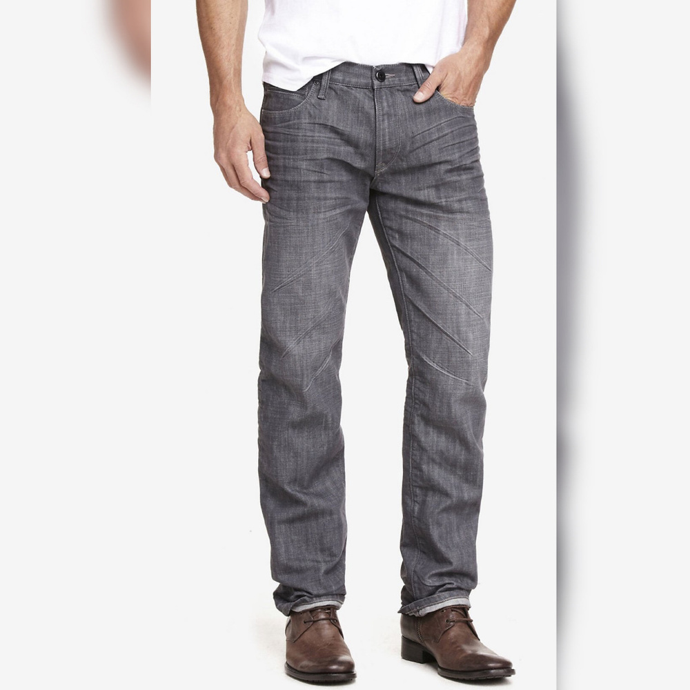 Express Men's Rocco Slim Fit Straight Leg Jeans